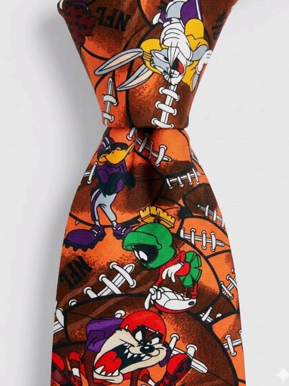 Vtg 1993 LOONEY TUNES Football Tie Bugs Bunny Taz Daffy Duck Marvin Yosemite Sam